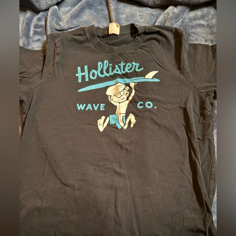 Hollister Kids Black Graphic Tee